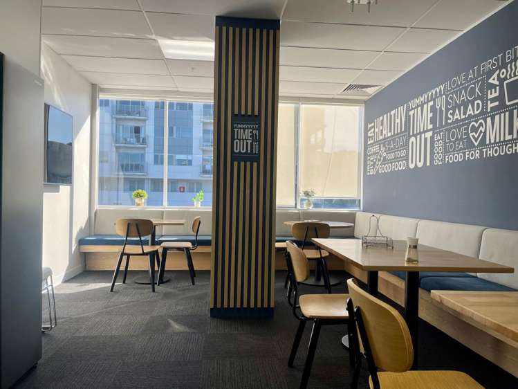 Level 1/2 Fred Thomas Drive Takapuna_9