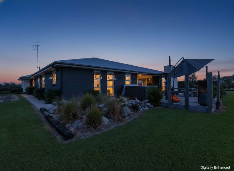 7 Carex Grove_1