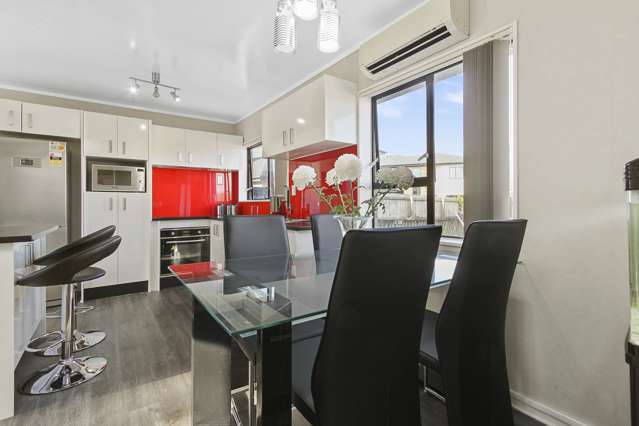 2/8 James Walter Place Mount Wellington_4