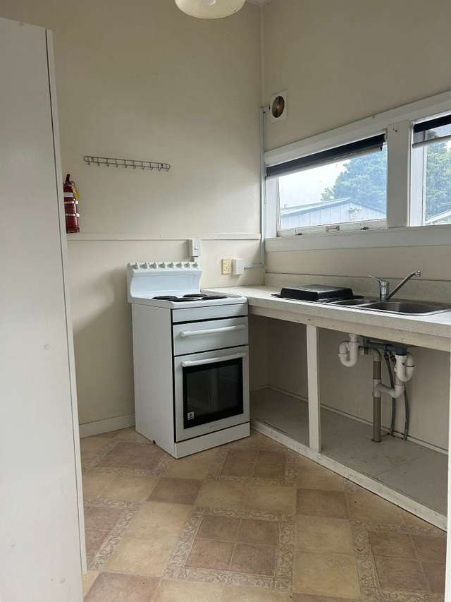 121C Great South Road Manurewa_3