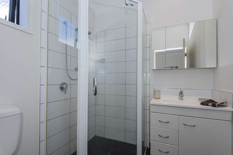 2 Hinau Street Tikipunga_12