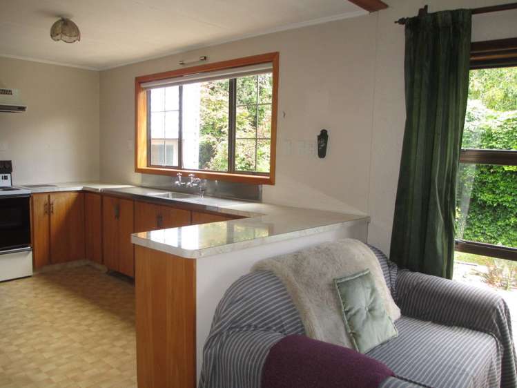 869 Tahakopa Valley Road Catlins Surrounds_5