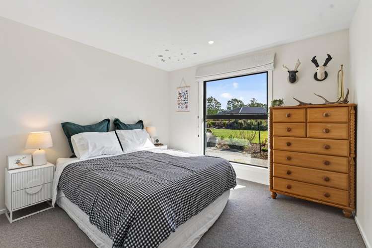 215 Creyke Road Darfield_14