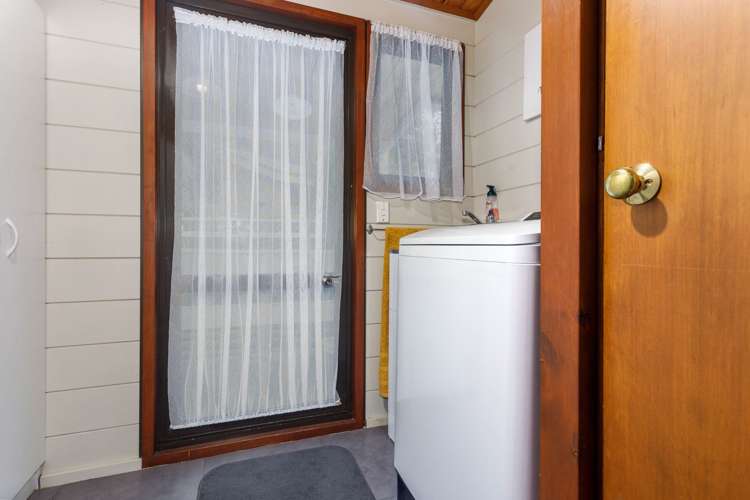 2 Windsor Rise Whakatane_15