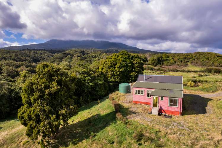 795 Dover Road Okato_13