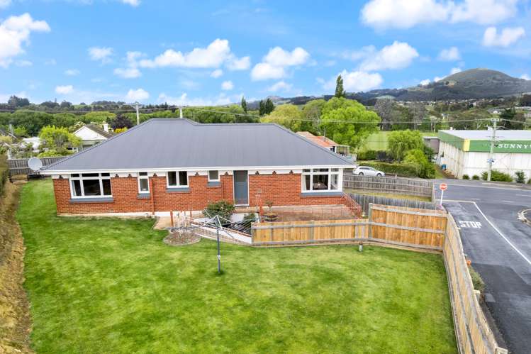 1 Thomson Street Green Island_23