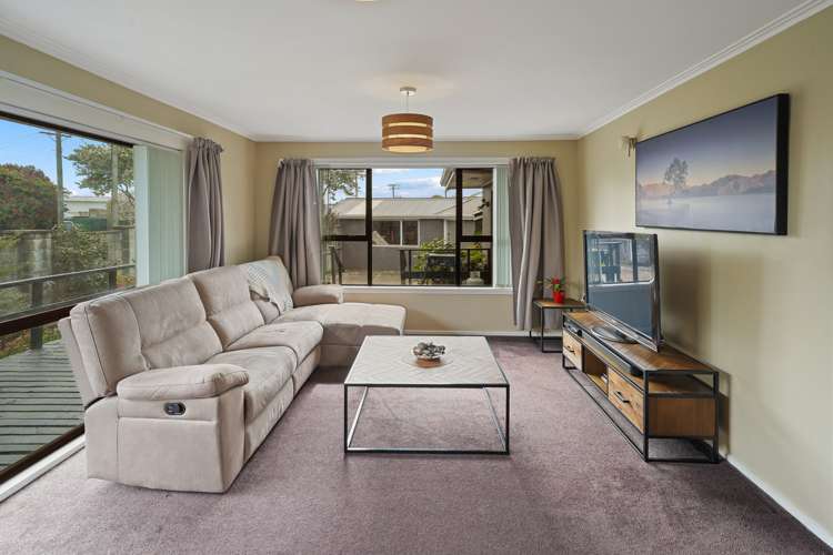 7 Adrian Place Shirley_8