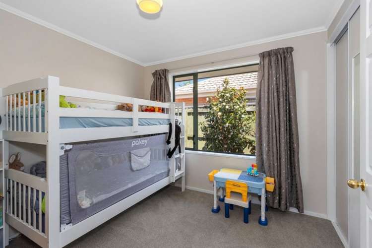 11 Bluebell Lane Woolston_7
