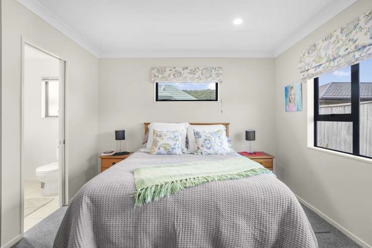 15 Sun Valley Grove Wainuiomata_9