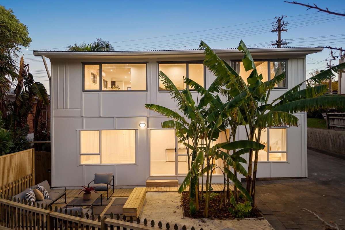 583 East Coast Road_0