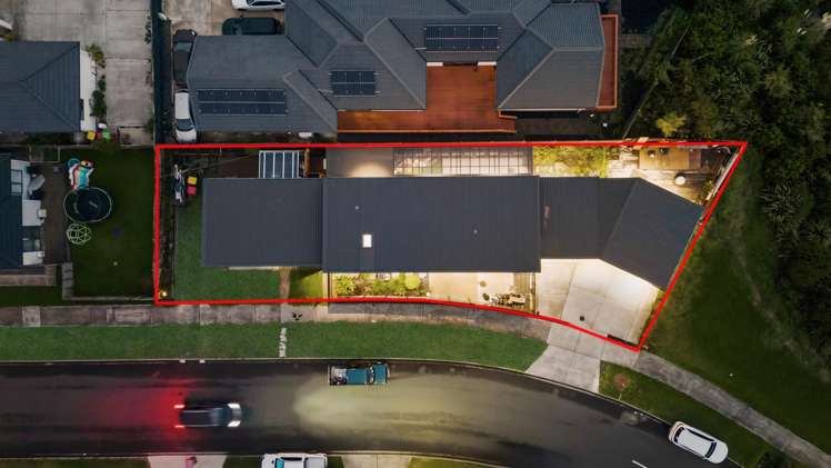 62 Castlebane Drive Flat Bush_22