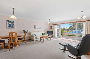 3/1336 Pukuatua Street_4