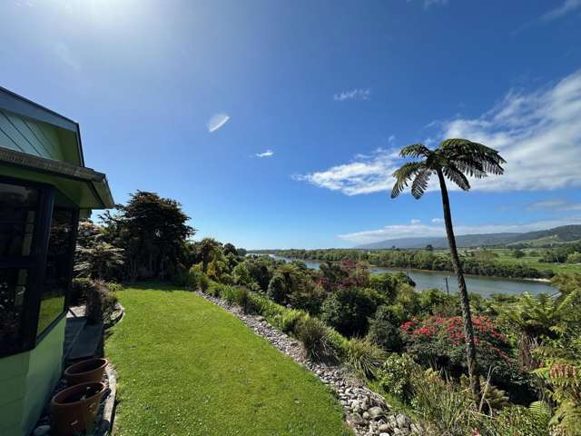 4 Arapito Road Karamea_4