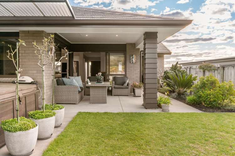 55 Benmore Crescent Pyes Pa_6