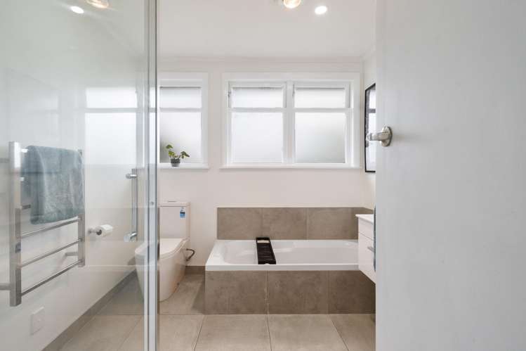 24 Sherwill Street East Feilding_12