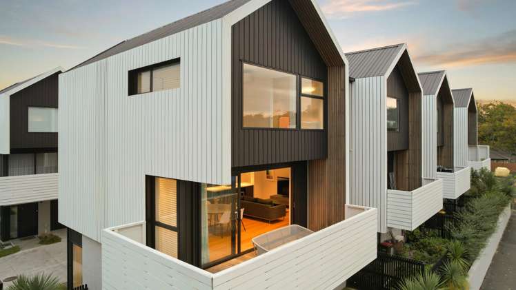 1/2 Manning Street Hamilton Central_40