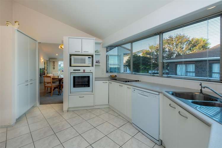 9a Orchard Road Browns Bay_22