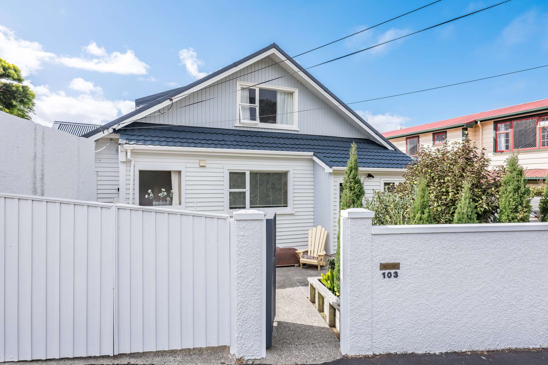 103 Queens Drive Lyall Bay_0