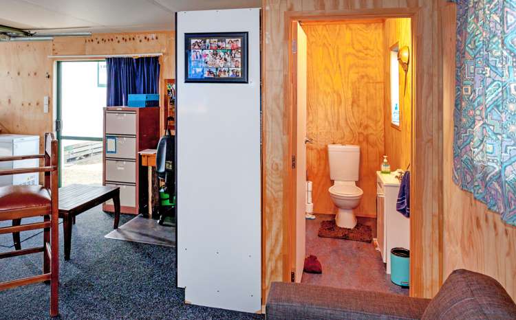 36 Charles Green Drive Cooks Beach_18