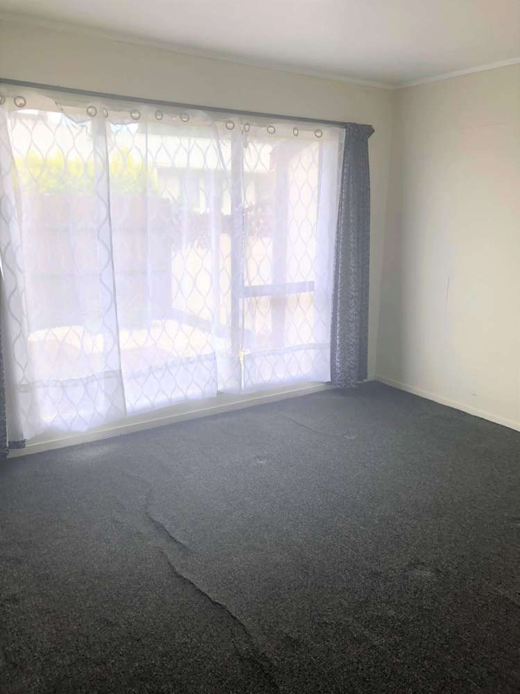 2/23 Aranui Road Mount Wellington_5