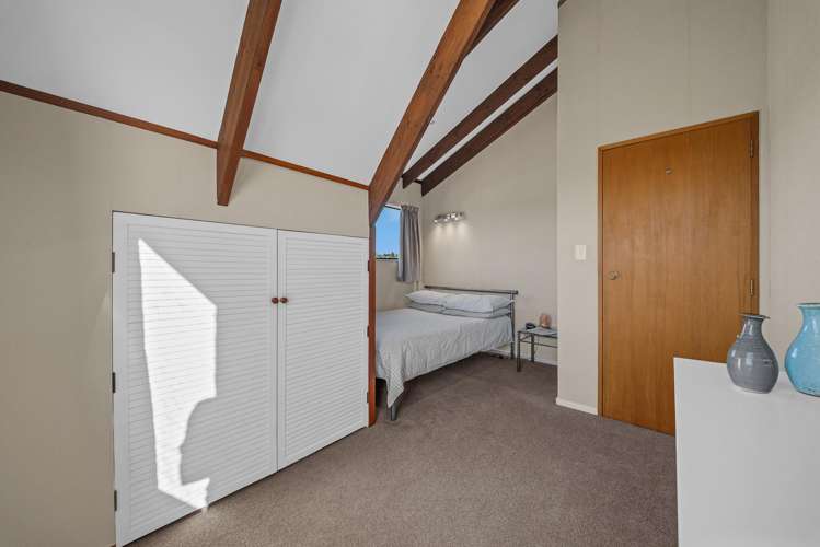 77 Botany Road Botany Downs_22