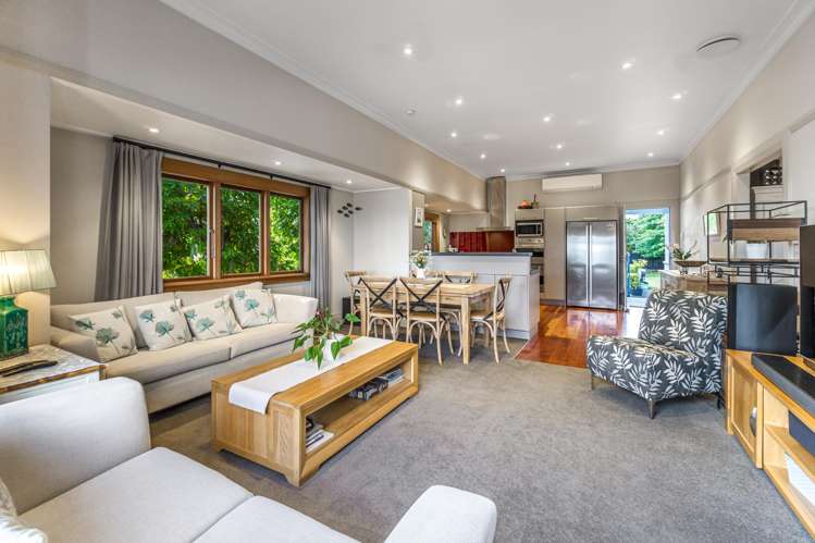 6 Waterfront Road Mangere Bridge_9