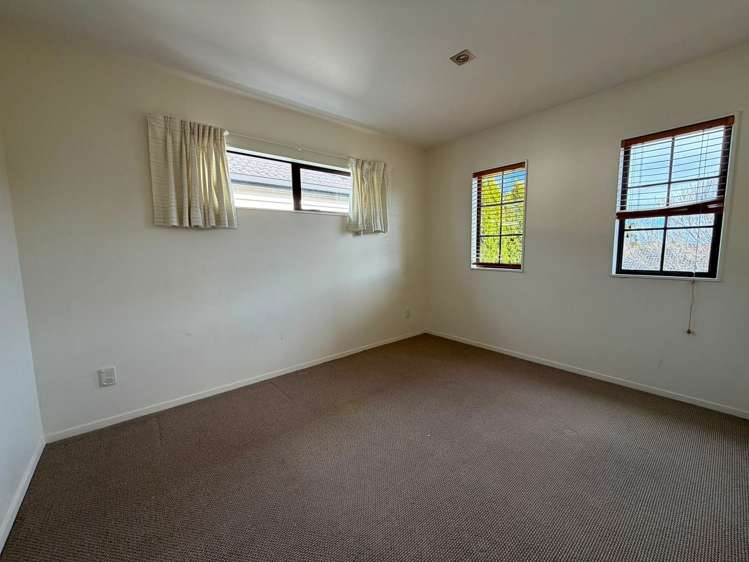 10 Manchester Drive Flat Bush_13