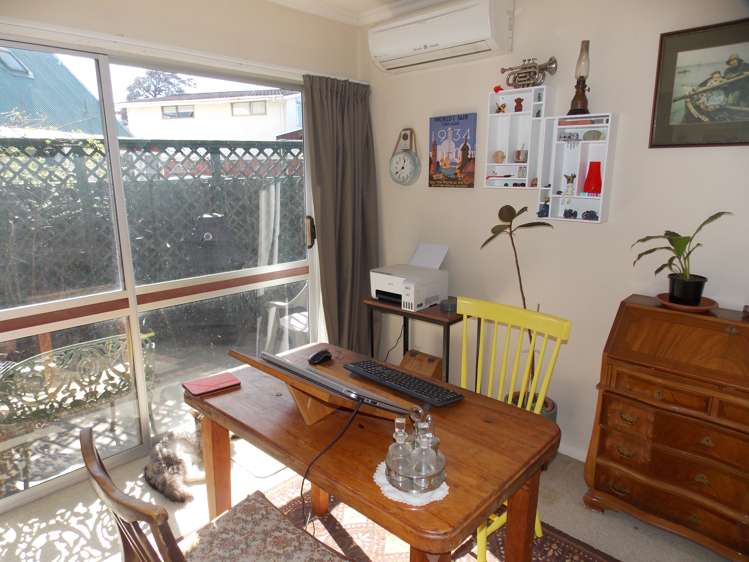 14a Terry Crescent Milson_9