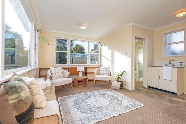 5 Sydney Street Palmerston North_12