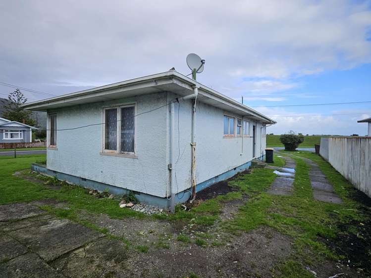 51 Nelson Quay Cobden_8