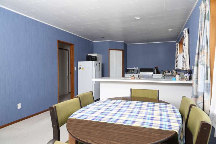 14 Henley Drive Balclutha_3