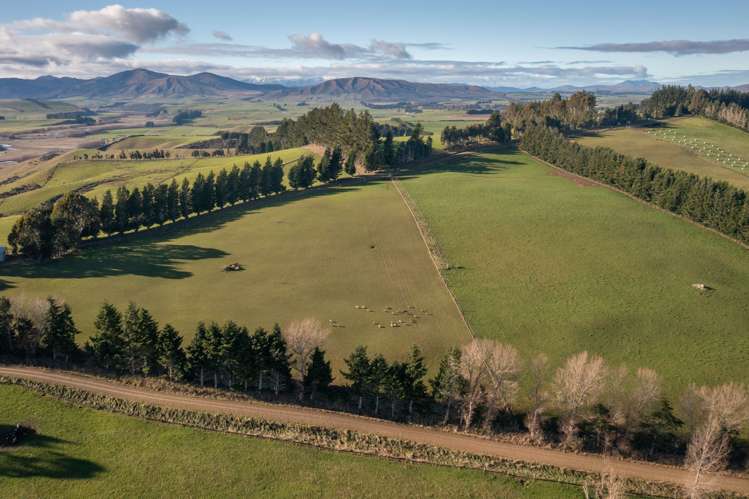 140 Pumphouse Road Te Anau & Surrounds_22