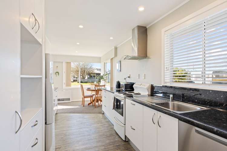 7b Browne Street Waitara_13