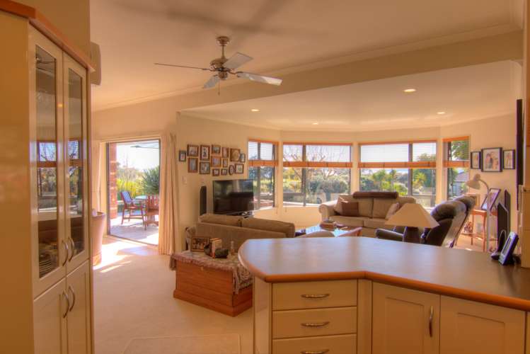 28 Omana Heights Drive Maraetai_6