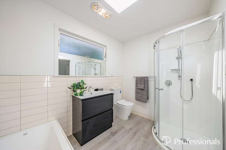 24 Rondane Place Tirohanga_15