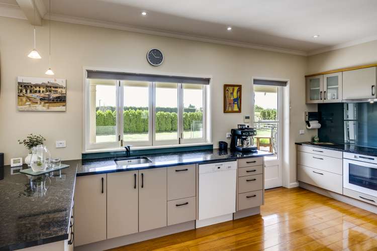 156 Thompson Road Havelock North_5