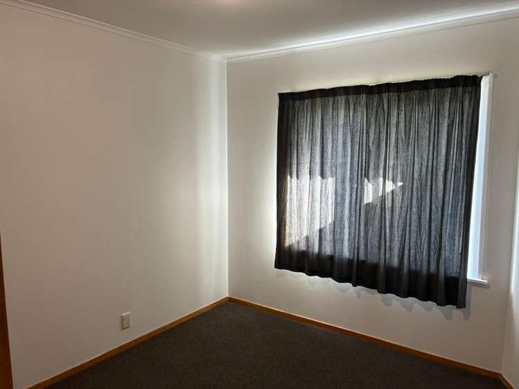 58A Sutton Crescent Papakura_10