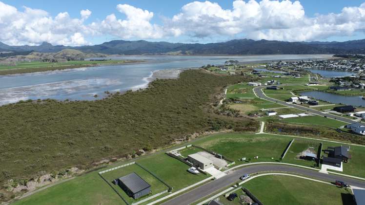 169 Kopani Road Matarangi_17