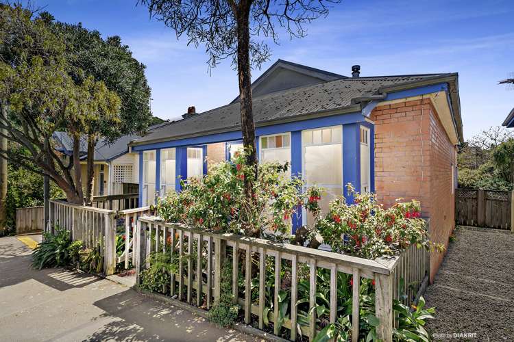 42 Hall Street Newtown_11