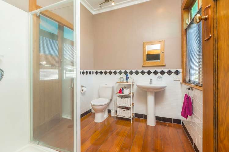 41 Ngataringa Road Devonport_16