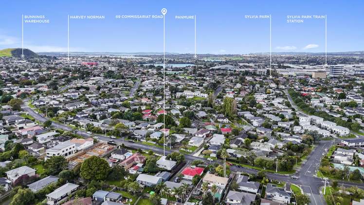 69 Commissariat Road Mount Wellington_11