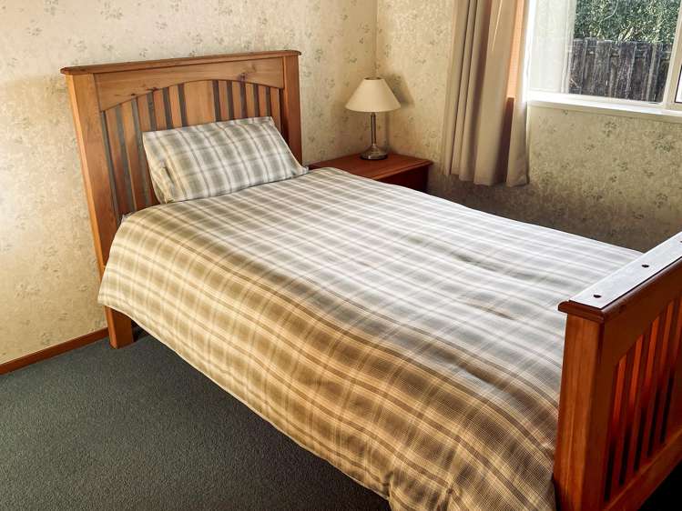 5 Opuka Place Haast_9