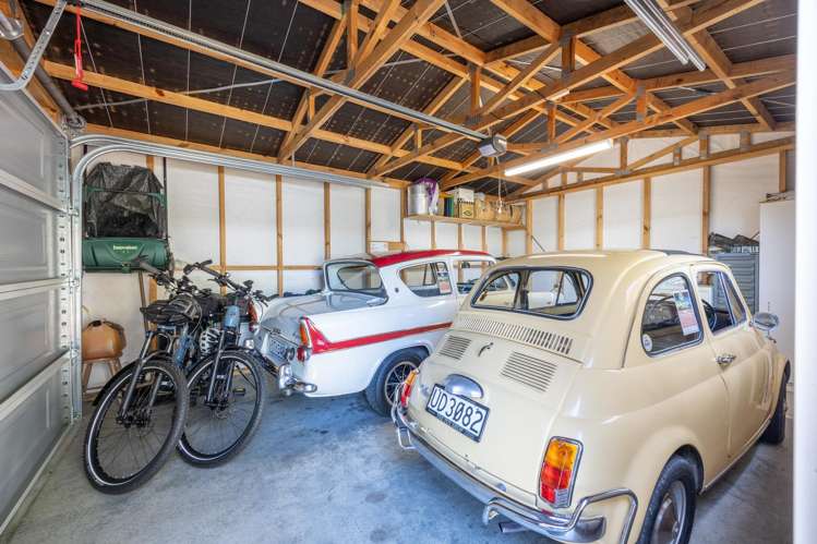 4 Marchwood Grove Richmond_25