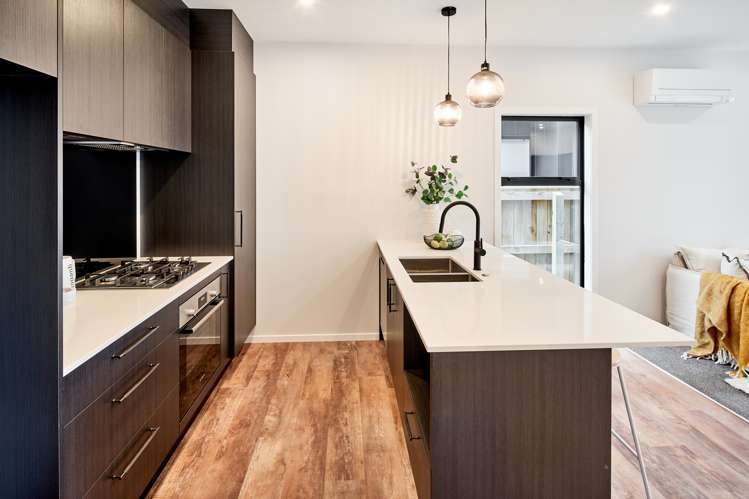 7/62 Queens Grove Lower Hutt_2