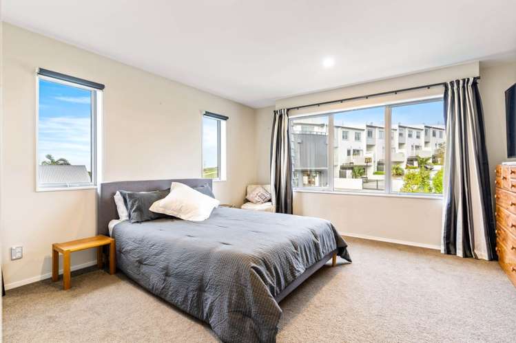 6 Arbors Track Silverdale_11