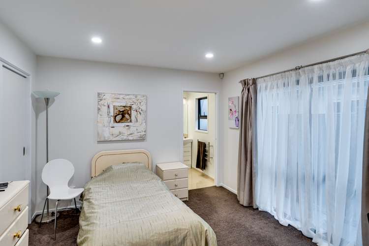 12 Waitaki Way Poraiti_19