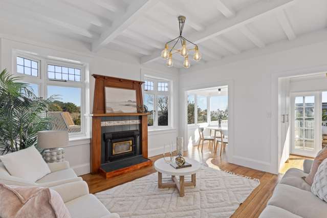ELEVATED MASTERPIECE, 1920'S GRANDEUR