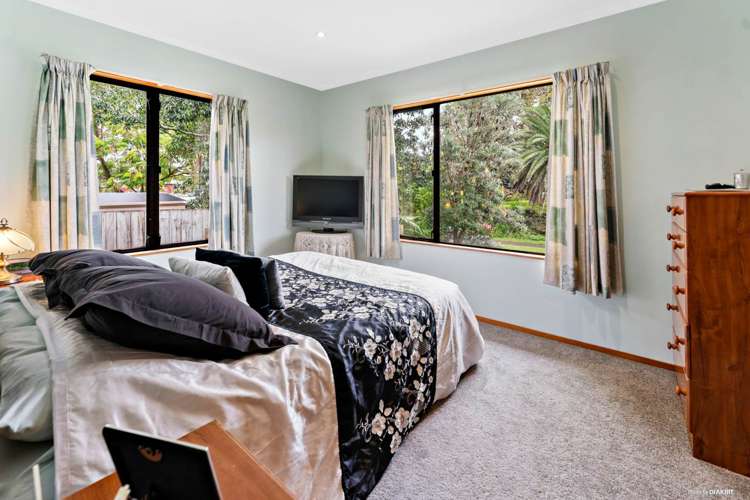 4 Gleneagles Grove Wattle Downs_10