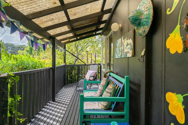 24 Cross Street Raglan_3