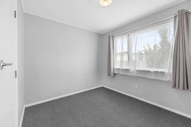 14 Dinwiddie Avenue Onekawa_8